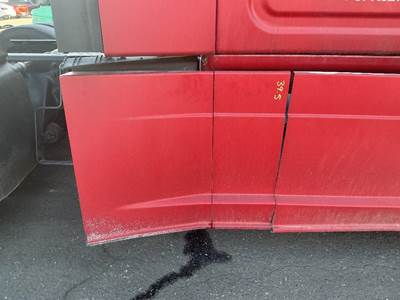 Freightliner Cascadia 125 Fairing for a Freightliner CASCADIA