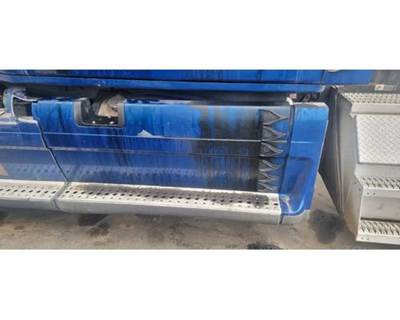 Freightliner Cascadia 125 Left Fairing