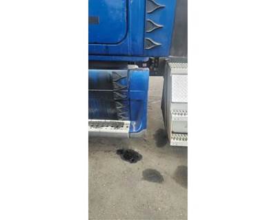 Freightliner Cascadia 125 Left Fairing