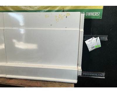 Freightliner Cascadia 125 Right Fairing