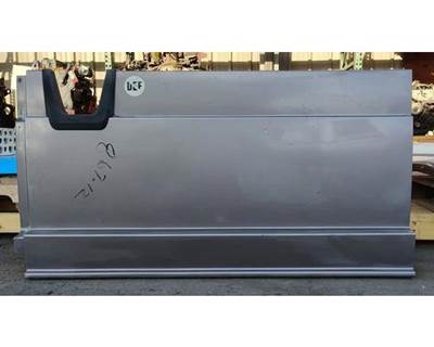 Freightliner Cascadia 125 Left Fairing