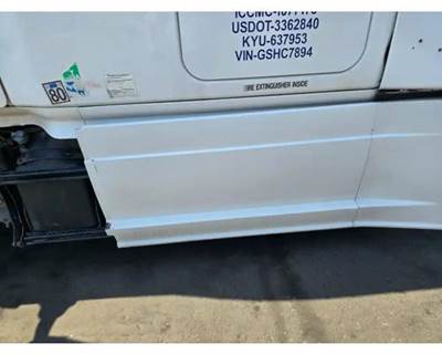 Freightliner Cascadia 125 Left Fairing