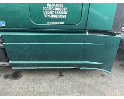 Freightliner Cascadia 125 Fairing for a Freightliner CASCADIA