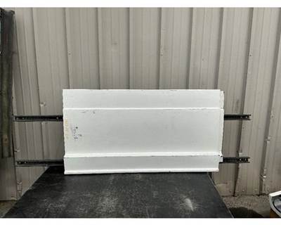 Freightliner Cascadia 125 Left Fairing