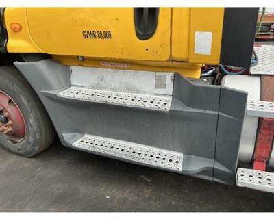 Freightliner Cascadia 125 Left Fairing for a Freightliner CASCADIA