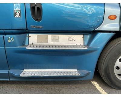 Freightliner Cascadia 125 Fairing for a Freightliner CASCADIA