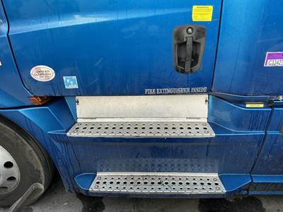 Freightliner Cascadia 126 Left Fairing for a Freightliner CASCADIA