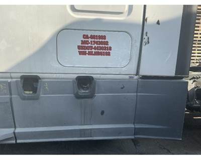 Freightliner Cascadia 126 Fairing