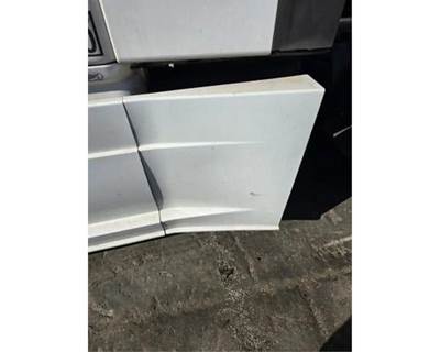Freightliner Cascadia 126 Left Fairing