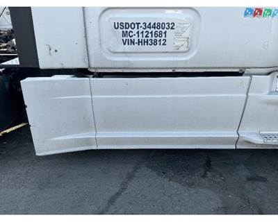 Freightliner Cascadia 126 Right Fairing for a Freightliner Cascadia 125