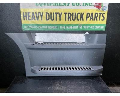 Freightliner Left Fairing for a Freightliner Cascadia 126