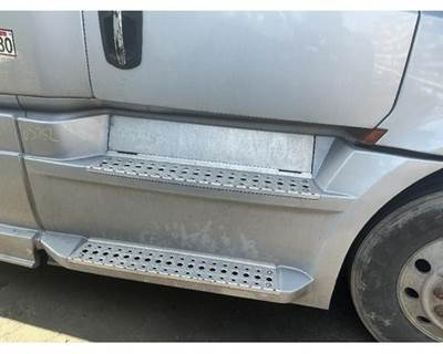 Freightliner Cascadia 126 Right Fairing for a Freightliner CASCADIA