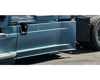 Freightliner Cascadia 126 Left Fairing for a Freightliner CASCADIA