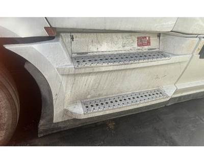 Freightliner Cascadia 126 Left Fairing for a Freightliner CASCADIA