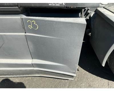 Freightliner Cascadia 126 Left Fairing