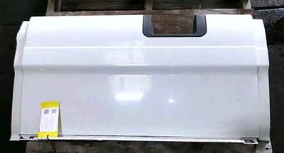 Freightliner Cascadia 132 Right Fairing