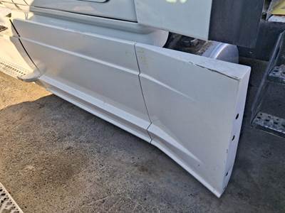 Freightliner Cascadia Fairing