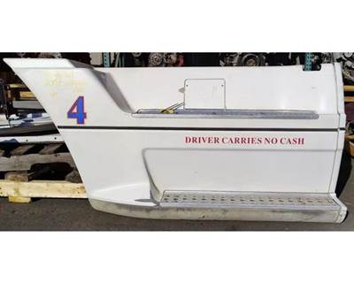 Freightliner Century Class 120 Left Fairing