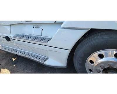 Freightliner Century Class 120 Right Fairing