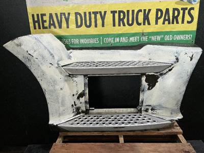 Kenworth T680 Left Fairing