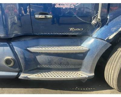 Kenworth T680 Right Fairing