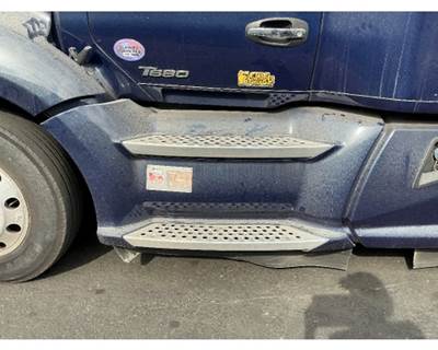 Kenworth T680 Left Fairing