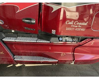 Kenworth T680 Left Fairing