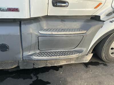 Peterbilt 579 Fairing