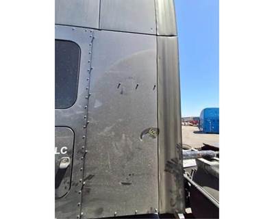 Peterbilt 579 Left Fairing