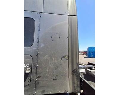 Peterbilt 579 Left Fairing