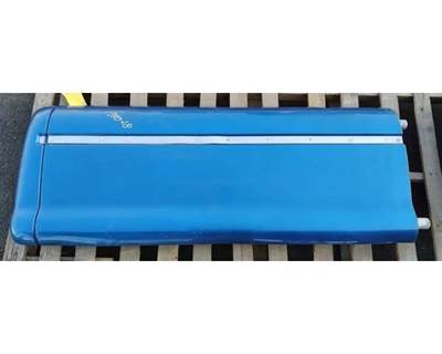 Peterbilt 587 Right Fairing