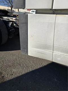 Volvo VNL Right Fairing