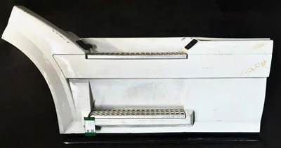 Volvo VNL Left Fairing