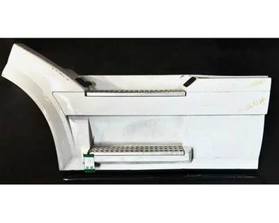 Volvo VNL Left Fairing