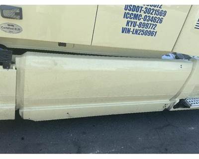 Volvo VNL Left Fairing