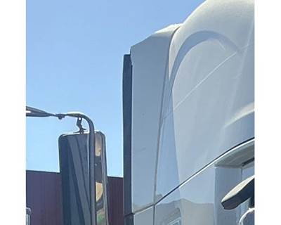 Freightliner Sleeper Fairing for a Freightliner Cascadia 116