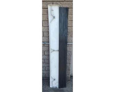 Freightliner Cascadia 125 Left Sleeper Fairing