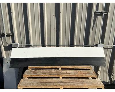 Freightliner Cascadia 125 Sleeper Fairing