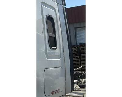 Freightliner Cascadia 125 Sleeper Fairing for a Freightliner CASCADIA