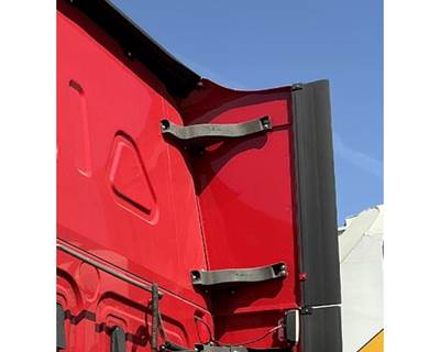 Freightliner Cascadia 126 Sleeper Fairing for a Freightliner CASCADIA