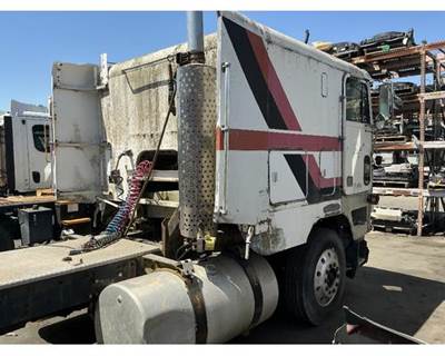 Freightliner FL Cabover Sleeper Fairing