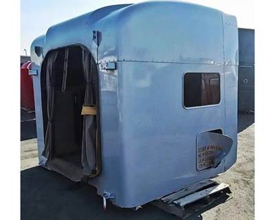 Peterbilt 386 Sleeper