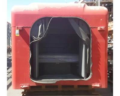 Peterbilt 386 Sleeper