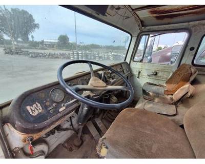 International Steering Column for a International CO-1850B