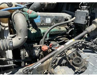 Volvo VNL Steering Column