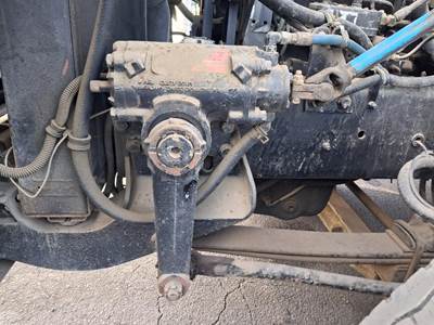 Sheppard 9200I Steering Gear / Rack for a International 9200I