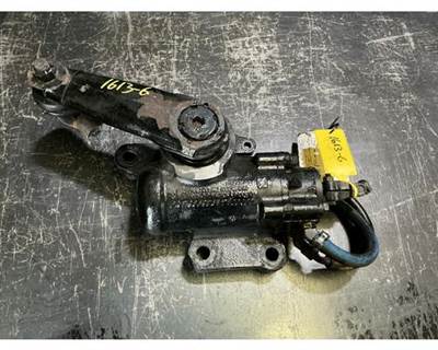 Sheppard HD94 Steering Gear / Rack for a Freightliner Cascadia 125