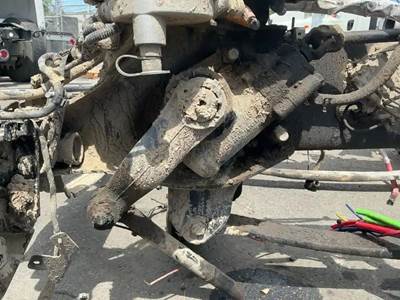 Sheppard HD94PBE3 Steering Gear / Rack for a Freightliner Cascadia 116 Day Cab