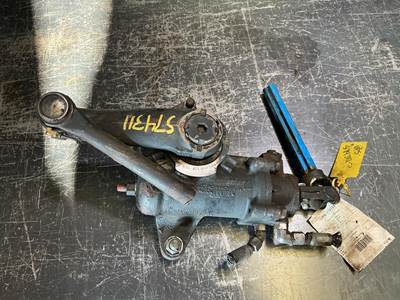 Sheppard MD83PB31 Steering Gear / Rack for a Freightliner MT45 Chassis