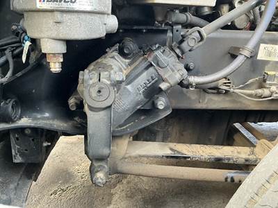 TRW/ROSS CASCADIA Steering Gear / Rack for a Freightliner CASCADIA